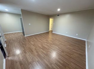 3830 Country Club Rd APT H, Winston Salem, NC 27104