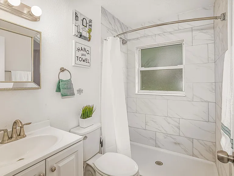Bathroom #2