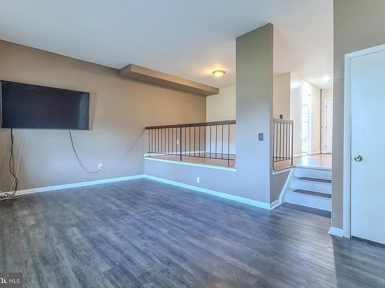 398 Harry S Truman Dr #270 — Photo 12