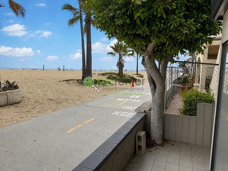 1510 W Oceanfront #A-B — Photo 6