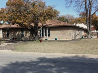 985 Mockingbird St, Stephenville, TX 76401