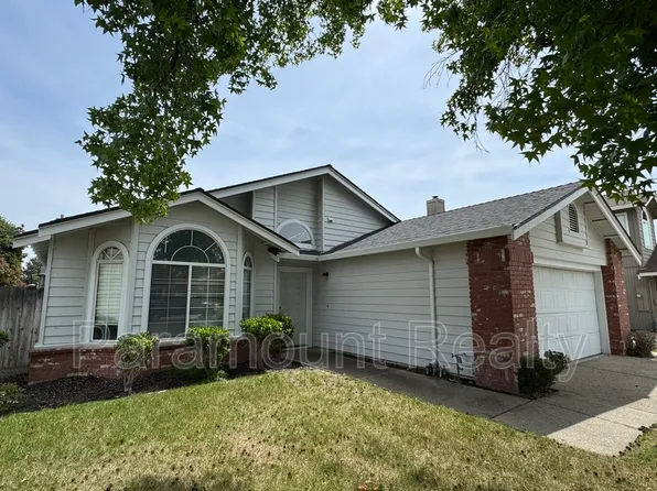 1230 Mohr Cir, Manteca, CA 95337