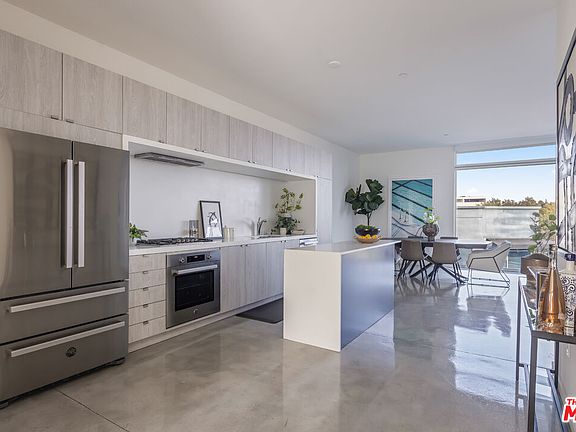 4th image of 901 Hancock Ave Unit 302