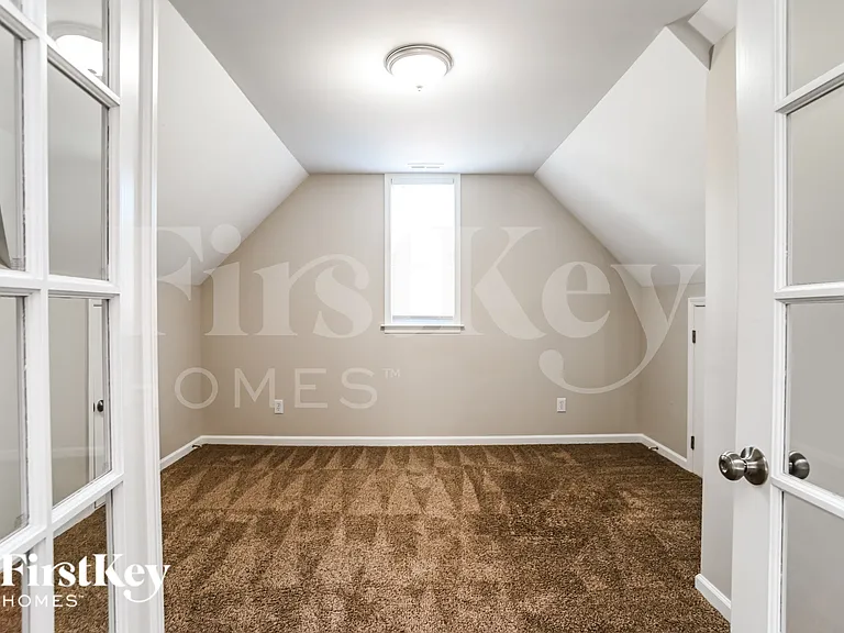 1113 Boxelder Ln — Photo 11
