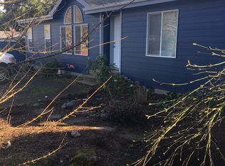 351 1st St, Scotts Mills, OR