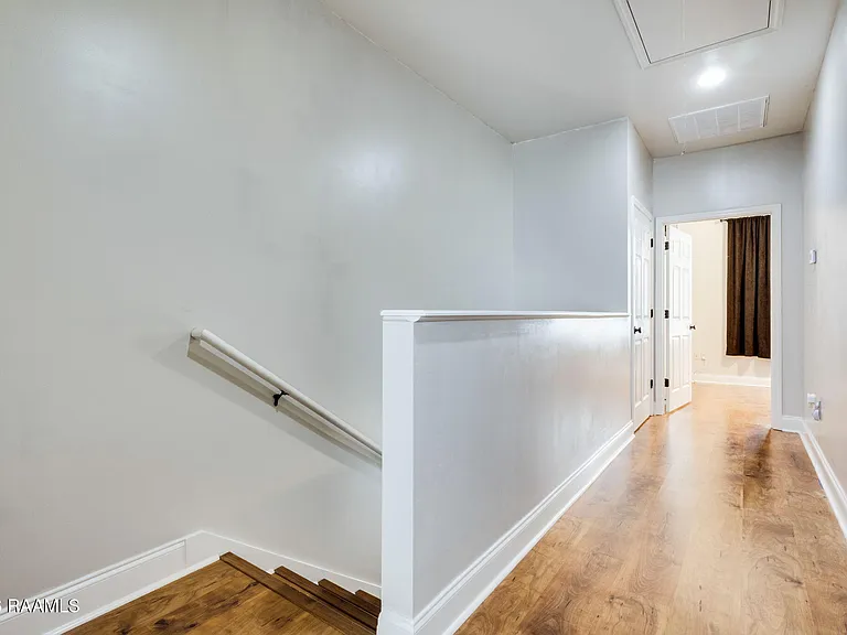 300 Roosevelt St #A — Photo 14
