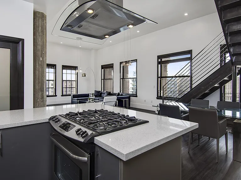 National City Tower Lofts — Photo 3