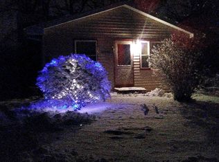 22311 121st St, Bristol, WI 53104