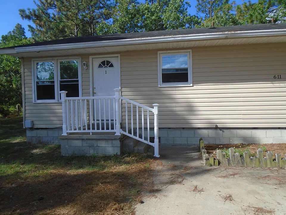 611-1 Drypoint Ln