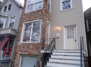 1849 W Addison St #2, Chicago, IL 60613