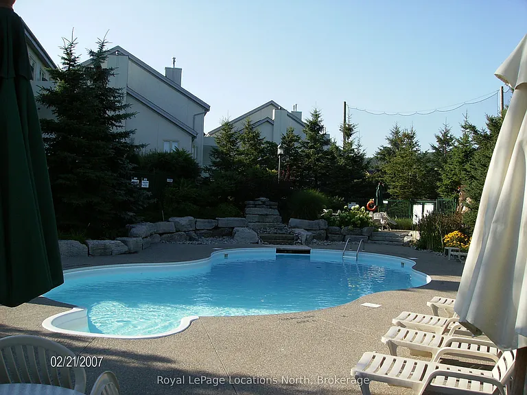 120 Fairway Ct #220 — Photo 33