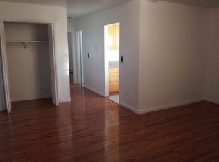 820 26th St APT V, Union City, NJ 07087