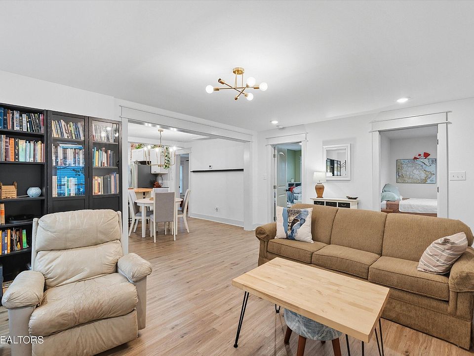 223 E Oak Hill Ave, Knoxville, TN 37917 | Zillow