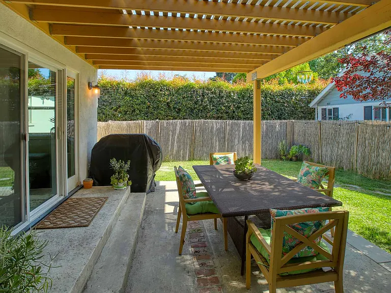 4339 Elmer Ave — Photo 24