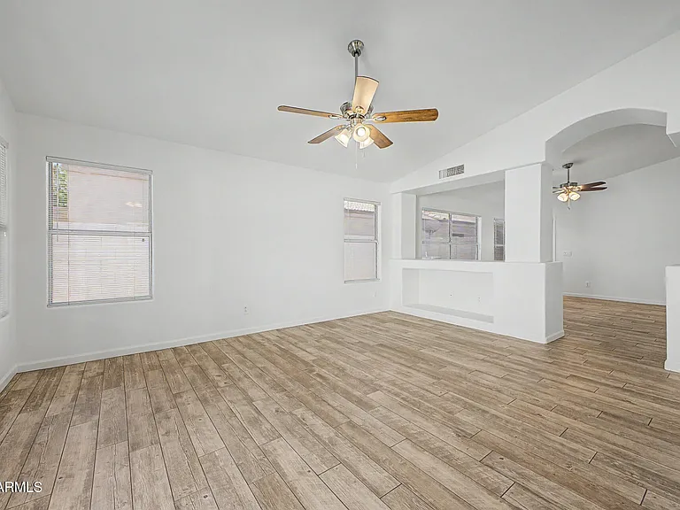 4348 E Campo Bello Dr — Photo 10