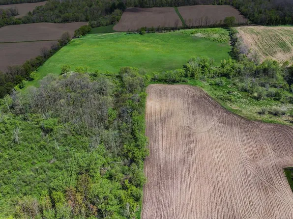 Lt1 BOLTONVILLE ROAD, Kewaskum, WI 53040