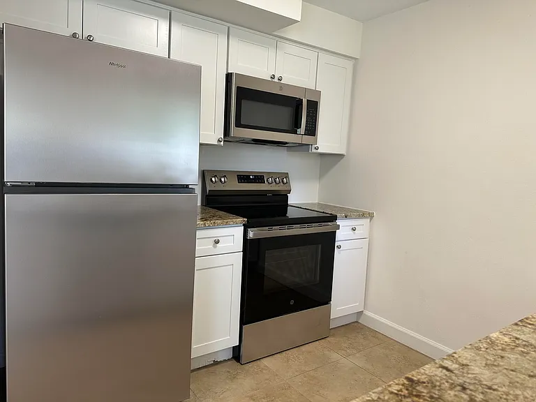 2745 Atlantic Blvd — Photo 14