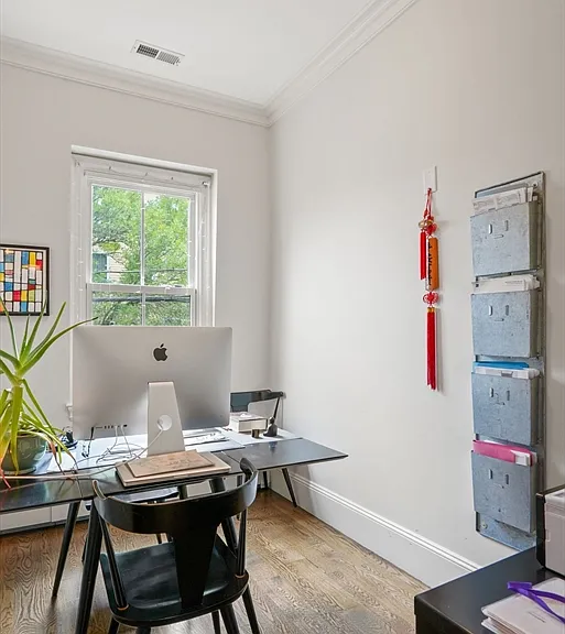 619 Franklin St #2 — Photo 5
