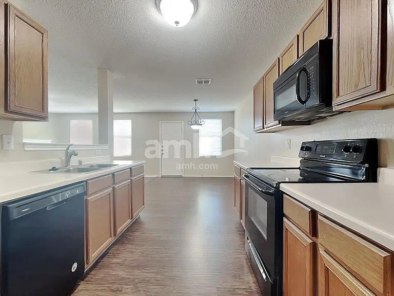 3041 Dusty Ridge Dr — Photo 3