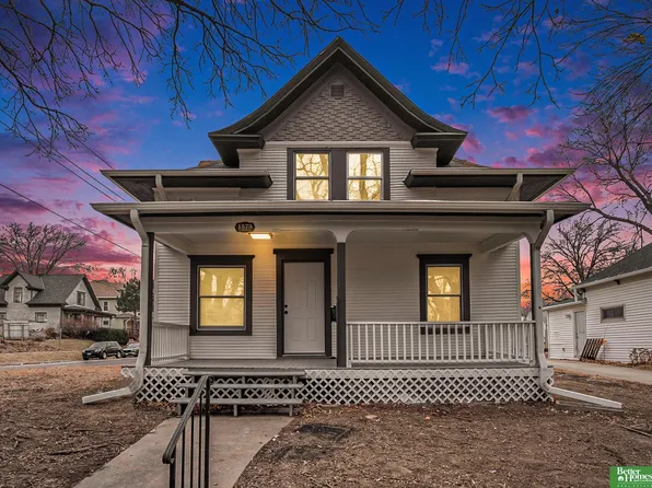 1573 S 26th St, Lincoln, NE 68502