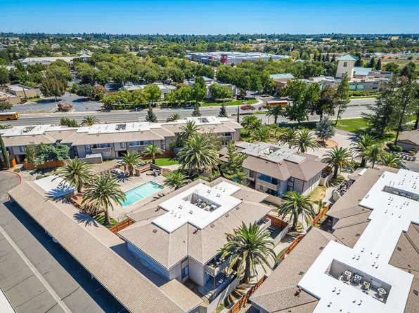 Timbers Apartments