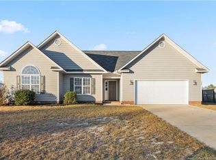 164 Rocky Mountain Dr, Raeford, NC 28376