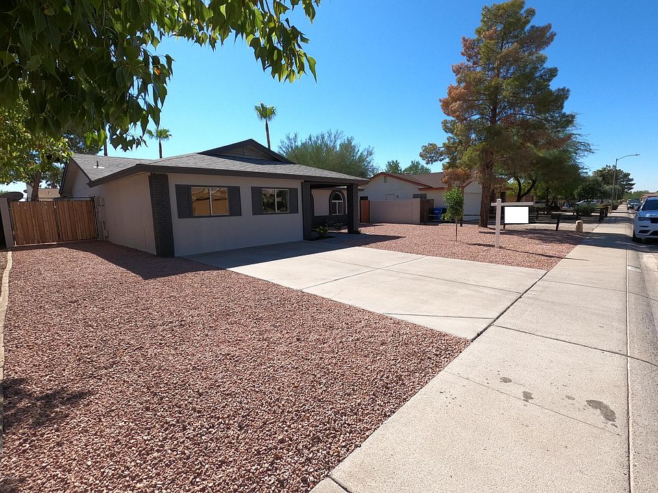 1st image of 119 W Villa Theresa Dr