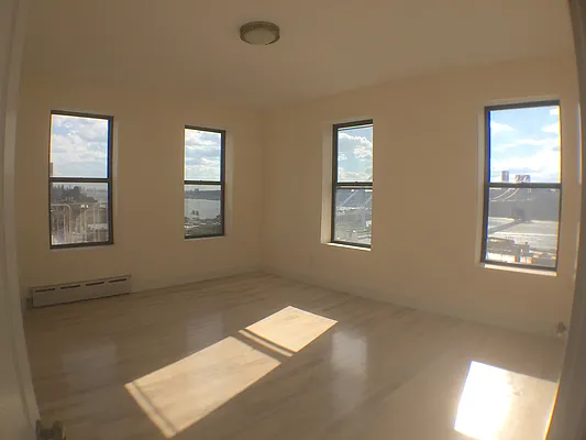 Rented by Newcastle Realty Services | media 29