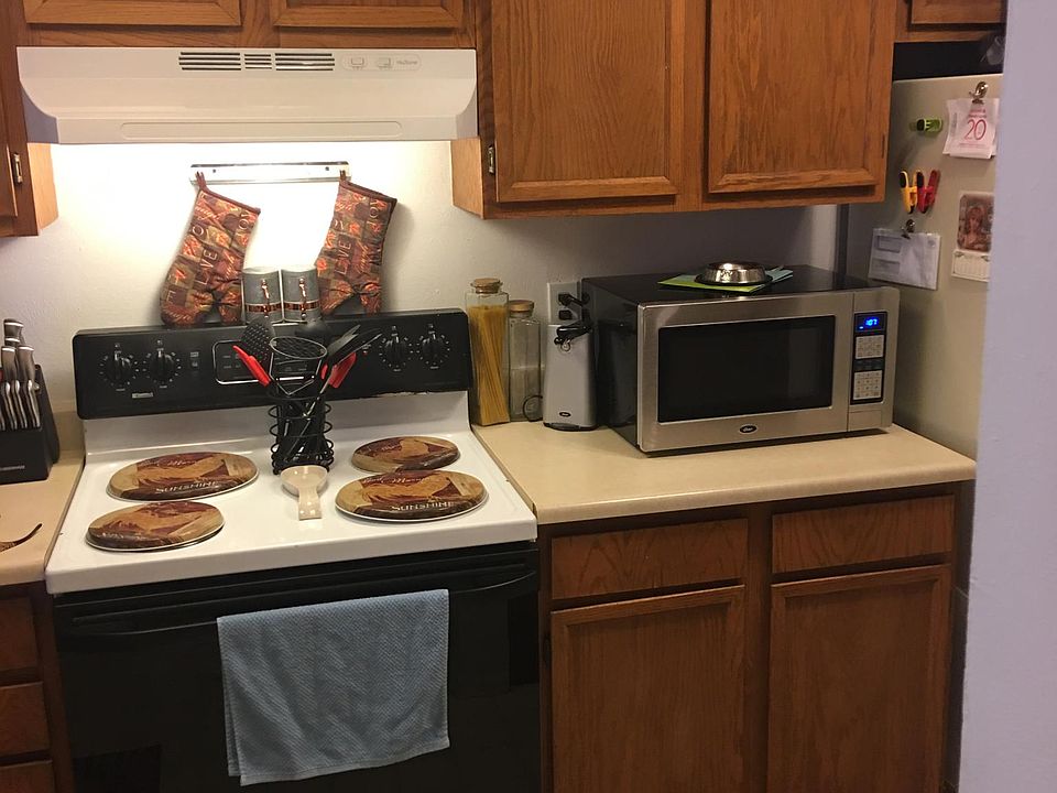 2nd image of 10410 W Jewell Ave APT C