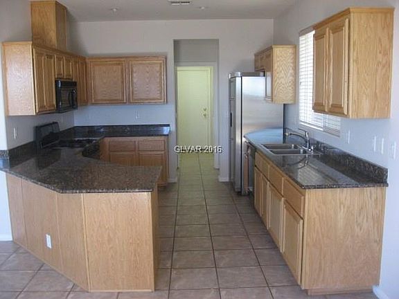 3rd image of 10977 Village Crest Ln #0
