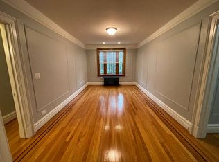 Spacious 1-Bedroom Apartment Across from Washington Park, Albany, NY 12203
