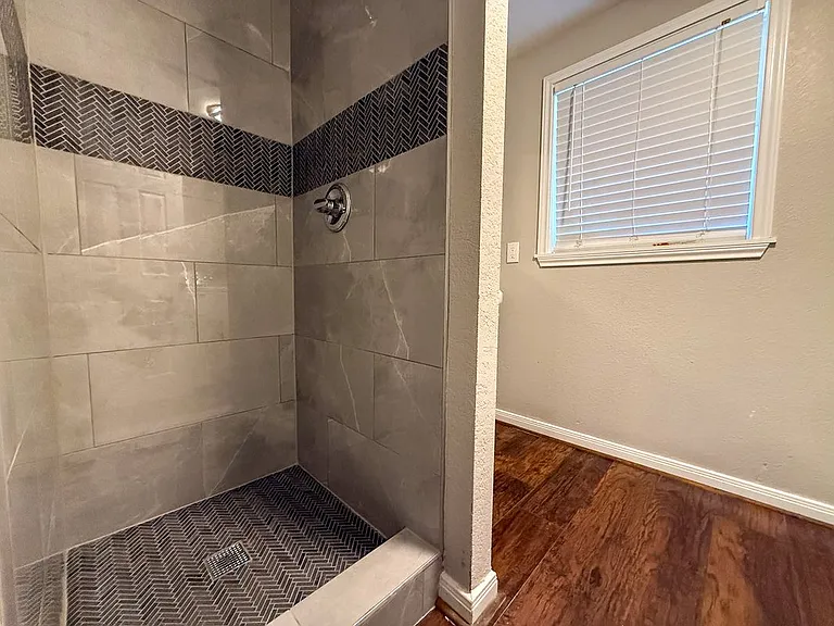 3604 Torrence St — Photo 13