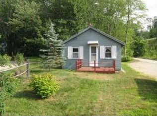 89 Artist Falls Rd, North Conway, NH 03860