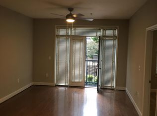 515 W 7th St APT 2124, Charlotte, NC 28202