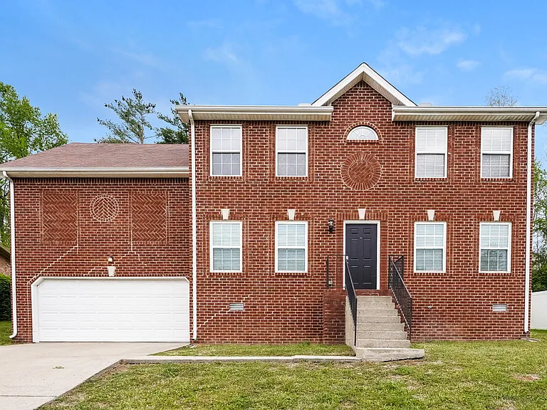 1212 Orchard Mountain Ct — Photo 1