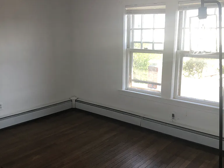 40 Seafoam Ave #2 — Photo 12