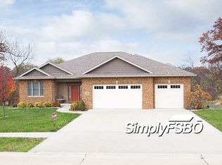1501 Jondre Dr, Milan, IL 61264