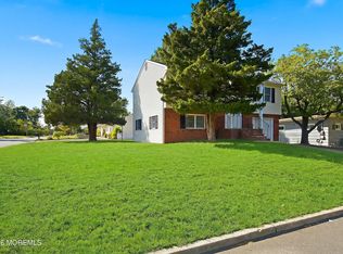 296 Lake Shore Drive, Brick, NJ 08723