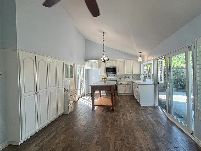 2318 Port Lerwick Pl — Photo 8