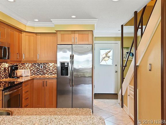 5th image of 4821 Saxon Dr APT C207