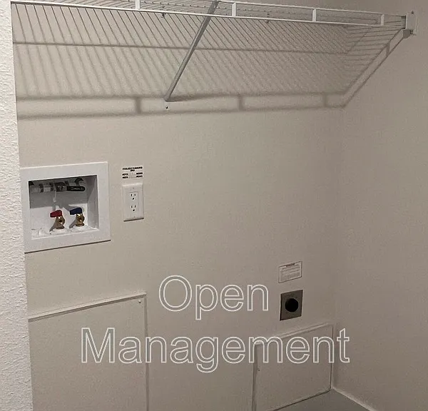 825 1st Ave E #79 — Photo 11