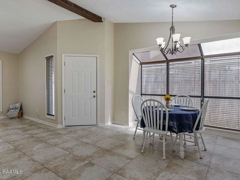 103 Wadsworth Dr #A — Photo 11