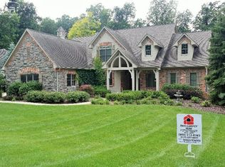 11385 Olde Wood Trl, Fenton, MI 48430