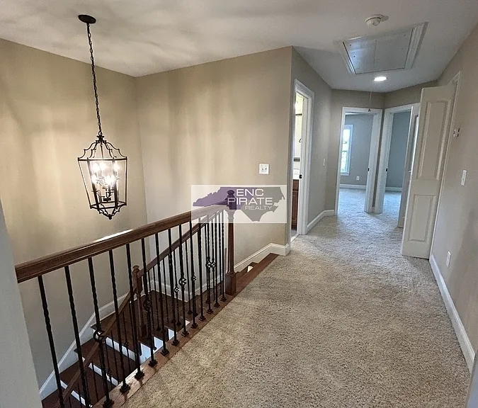 1629 Brook Hollow Dr #A — Photo 9