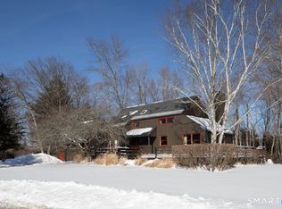 11 Deerfield Road, Salisbury, CT 06039