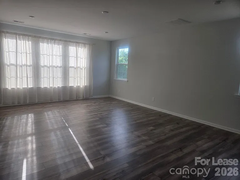 6997 Waterstone Dr — Photo 9