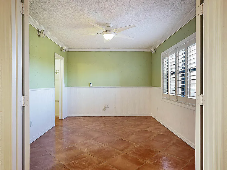 896 N Federal Hwy #325 — Photo 15