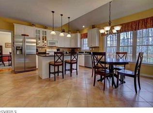 5416 Lemoore Dr, Glen Allen, VA 23059