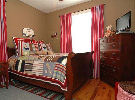 4th image of 720 Courtland Ave #A