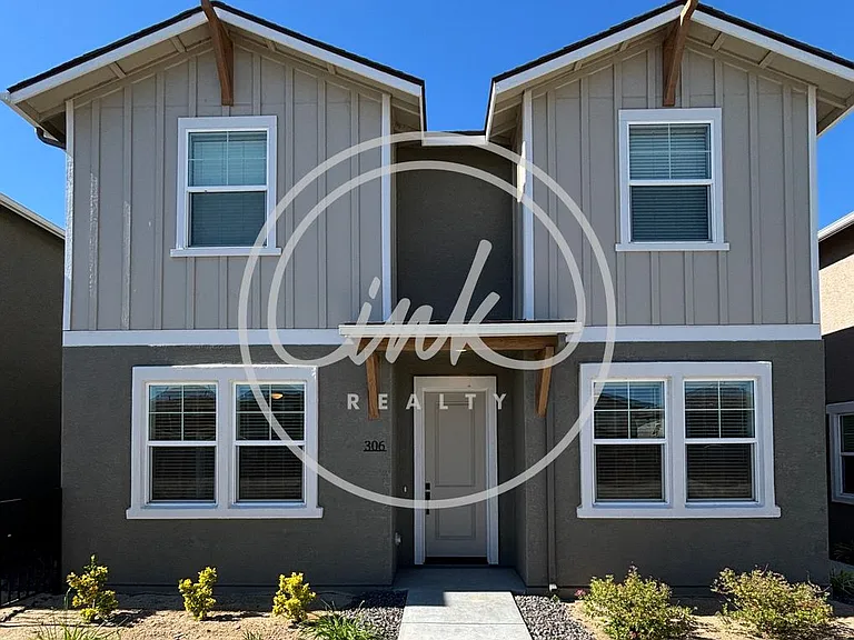 306 Cattail Cir — Photo 1